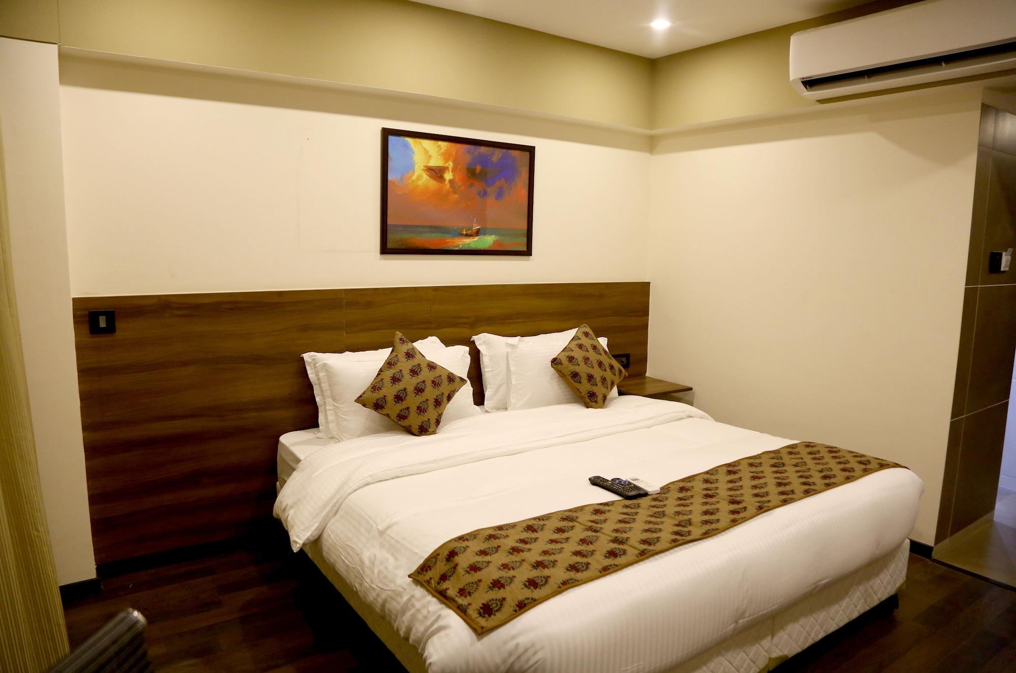Hotel Mumbai House Andheri East, Mumbai Exterior photo